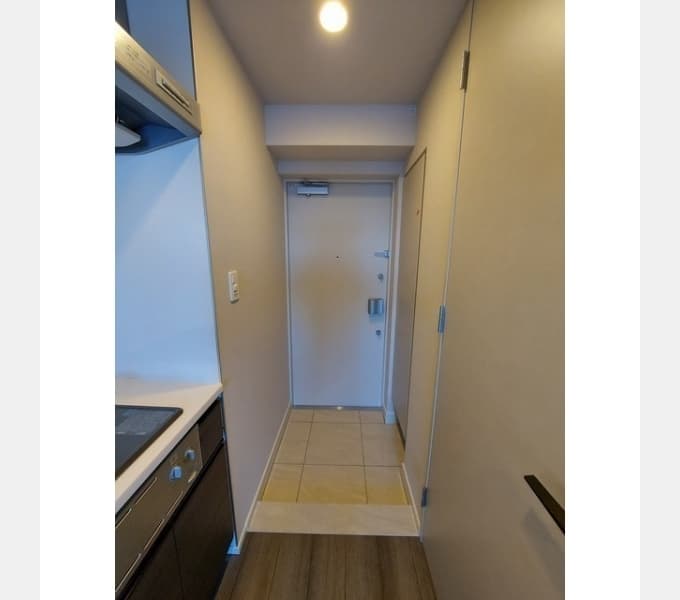 Room image 10