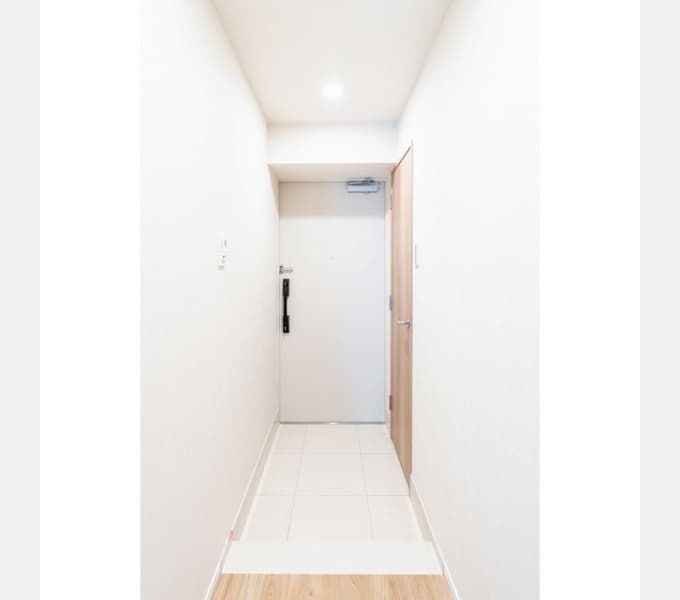 Room image 10