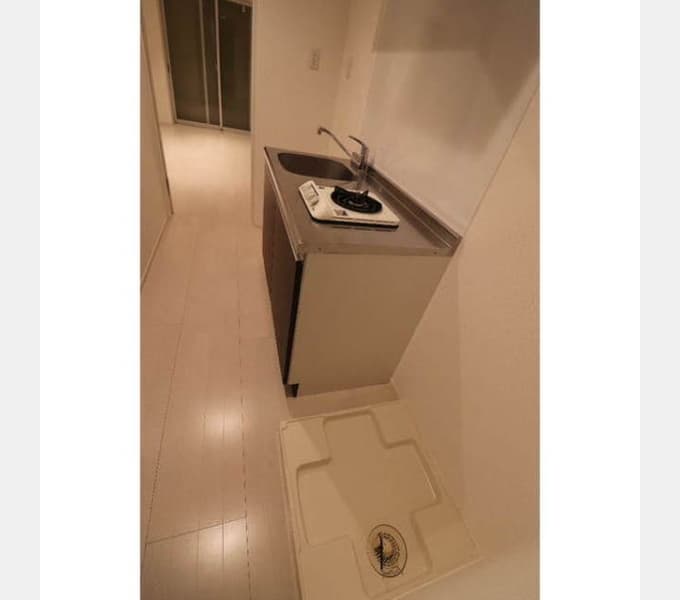 Room image 13