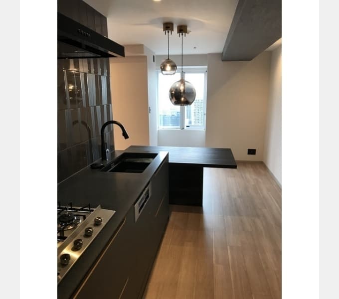 Room image 12