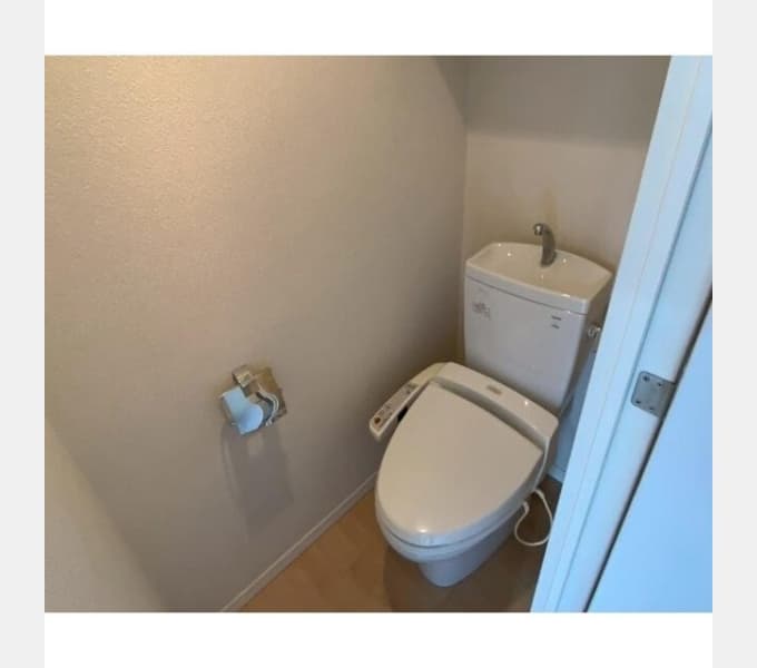 Room image 9