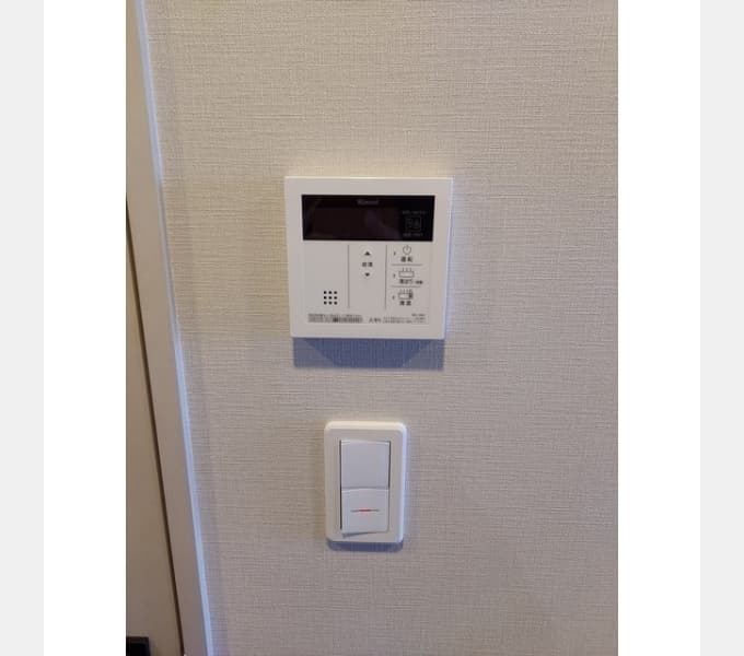 Room image 12