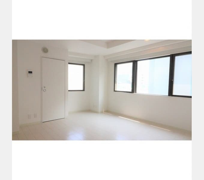 Room image 16