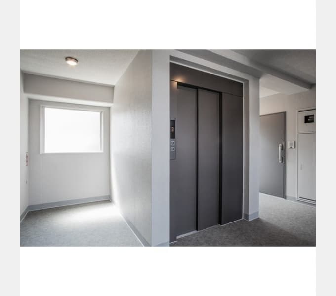 Room image 16