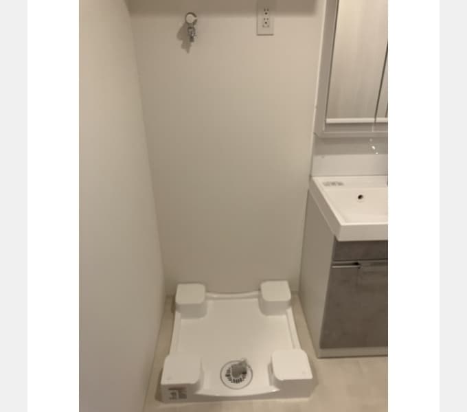 Room image 12