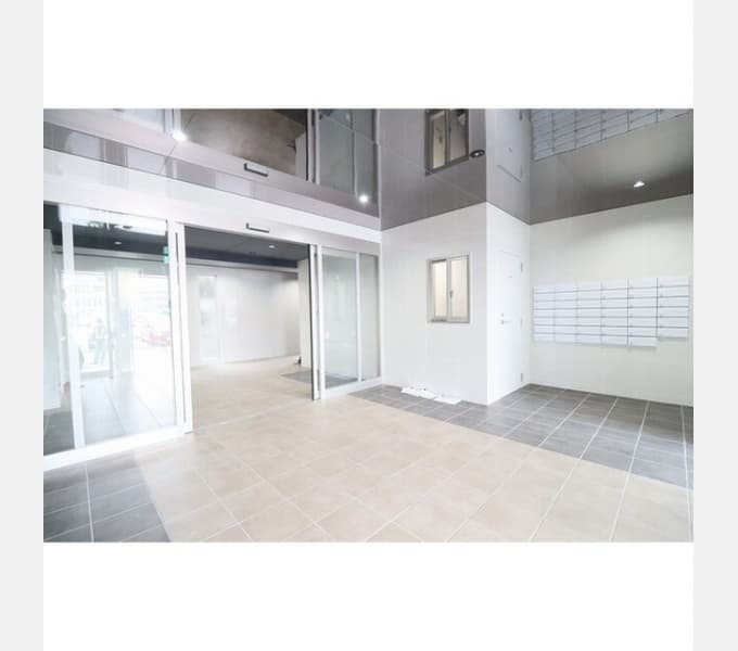 Room image 15