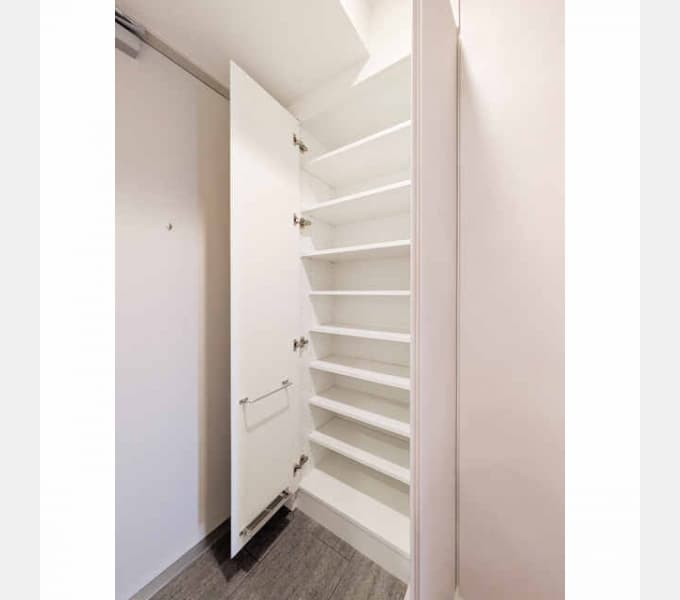 Room image 14