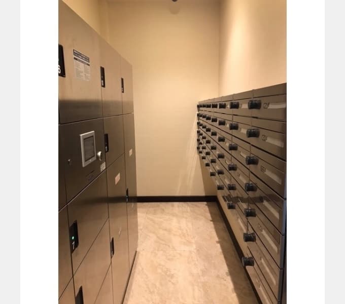 Room image 13