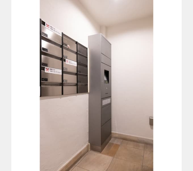 Room image 16