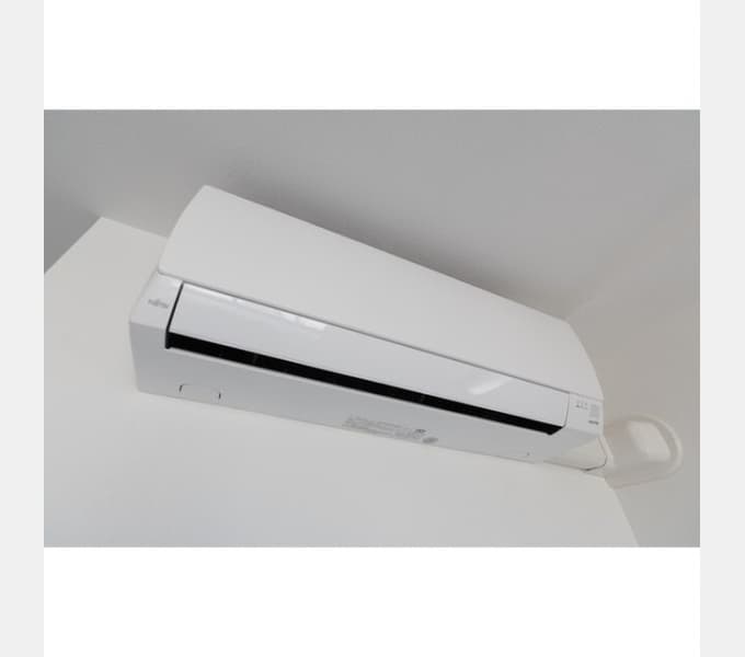 Room image 13