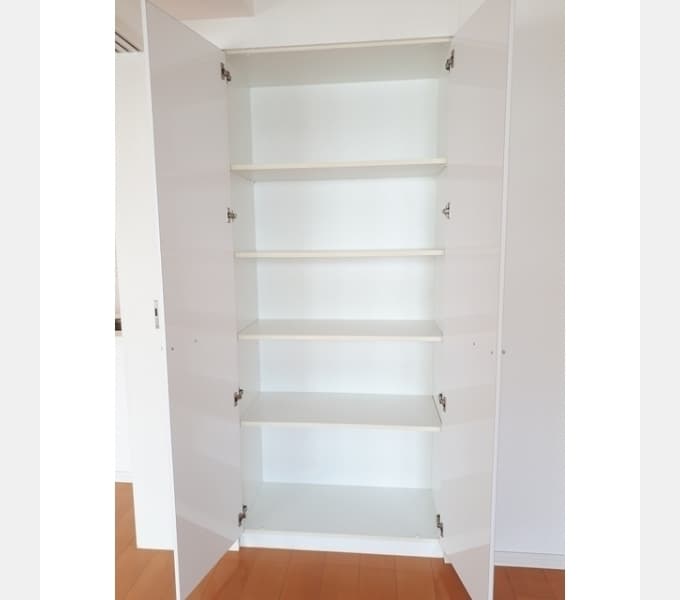 Room image 14