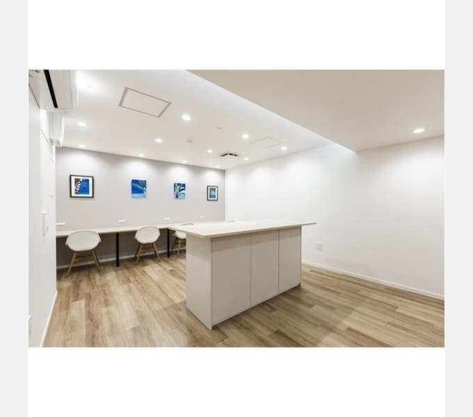 Room image 15