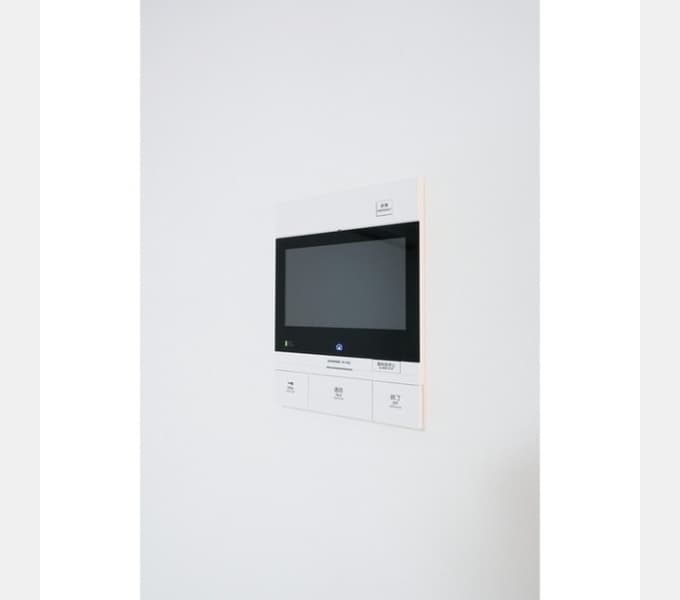 Room image 11