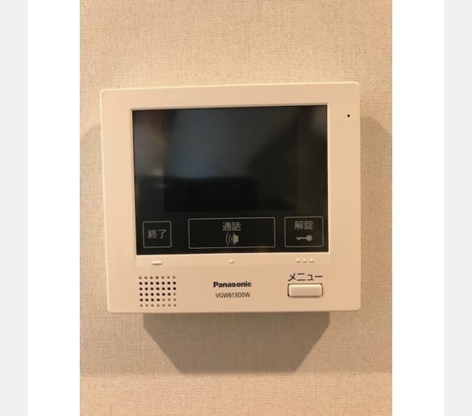 Room image 11