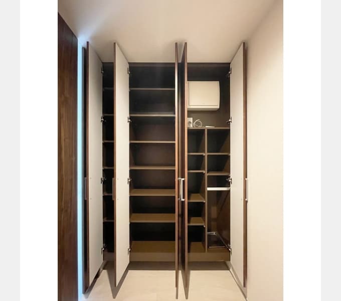 Room image 13