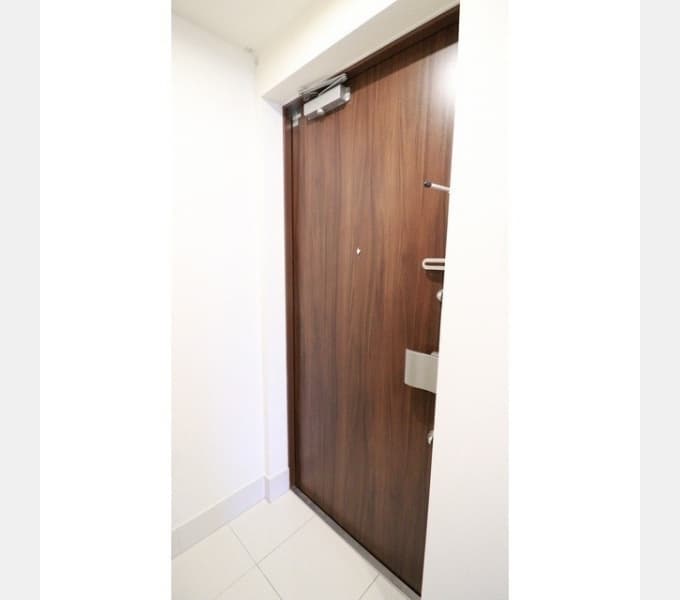 Room image 11