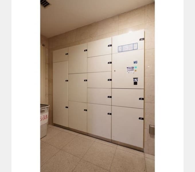 Room image 14
