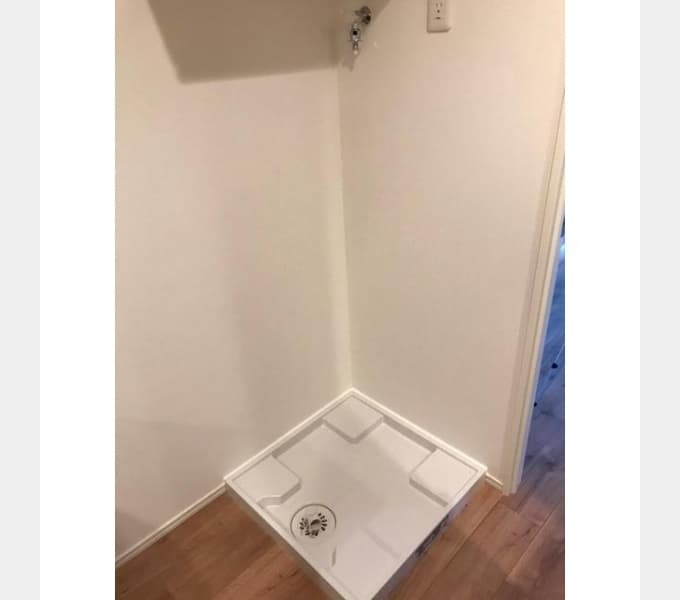 Room image 13