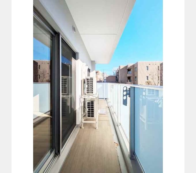 Room image 10