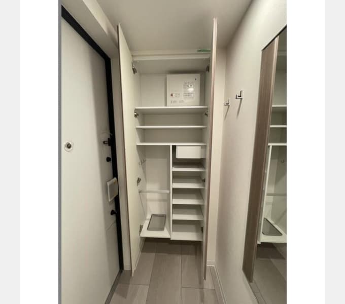 Room image 12