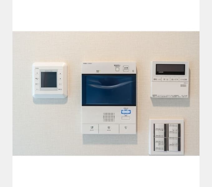 Room image 11