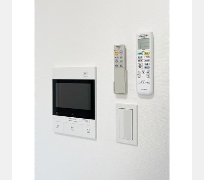 Room image 11