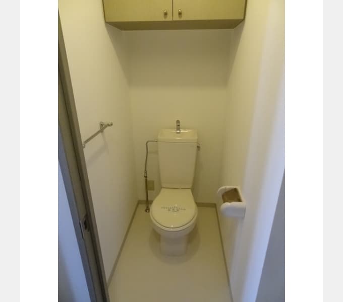 Room image 9