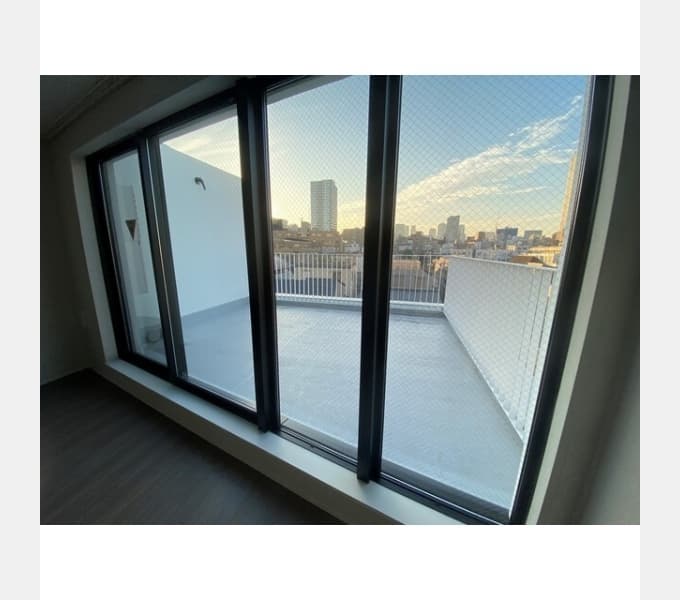Room image 15
