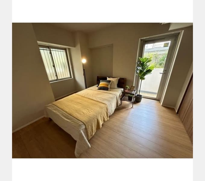 Room image 11