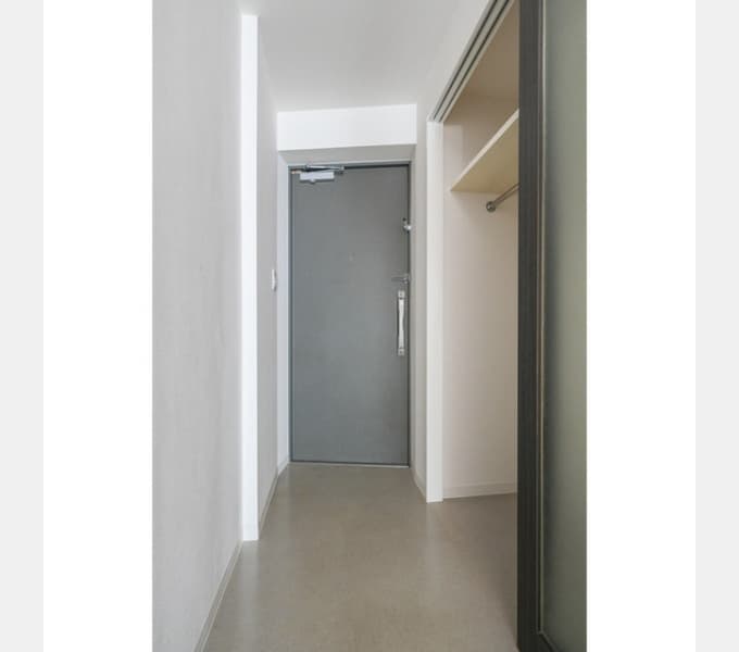 Room image 12