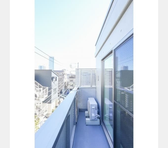 Room image 11