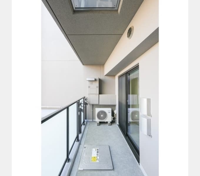Room image 10