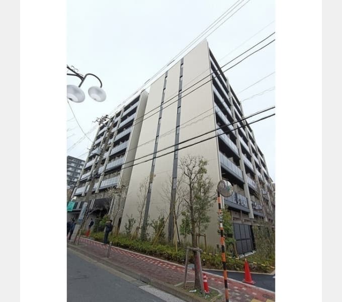 Main exterior of RJR Precia Kamata