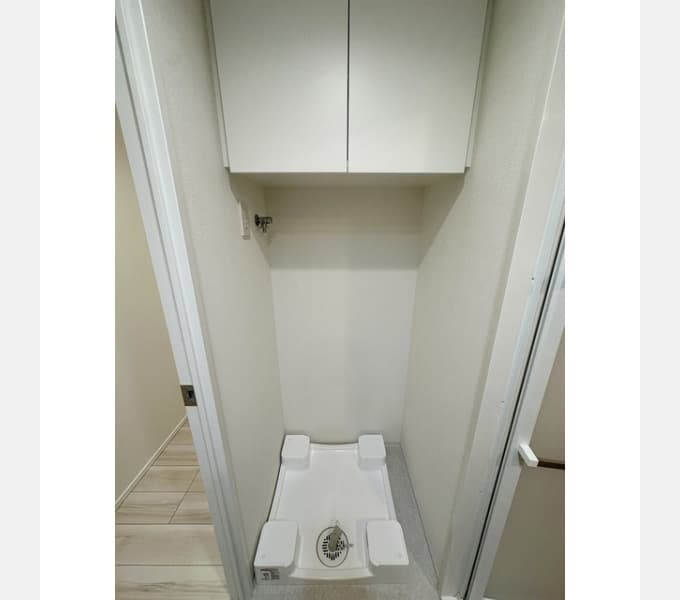 Room image 13
