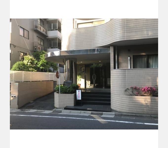 Room image 10