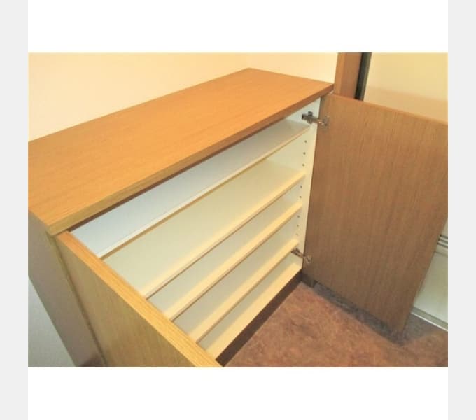 Room image 16