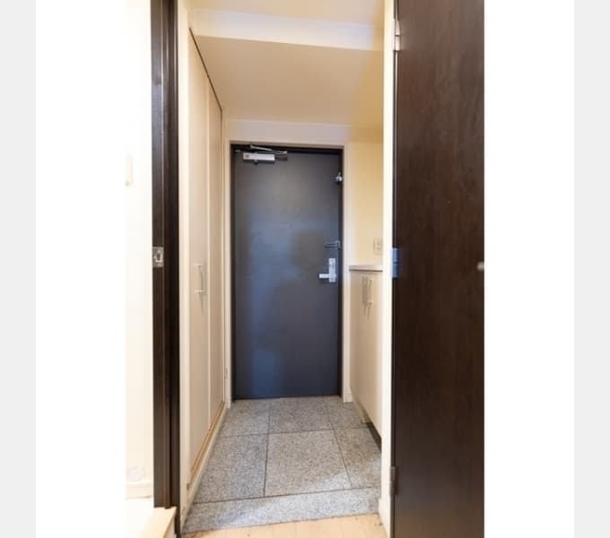 Room image 11