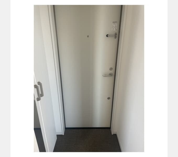 Room image 11