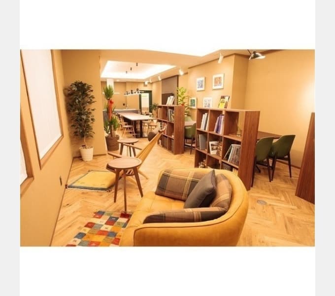 Room image 12