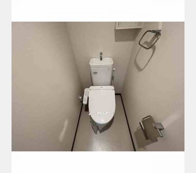 Room image 12