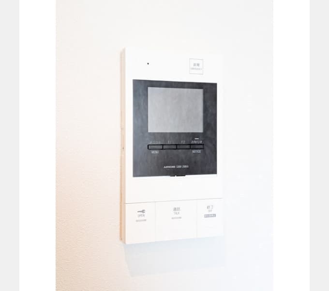 Room image 12
