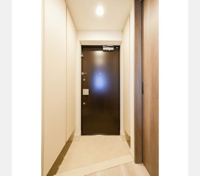 Room image 11
