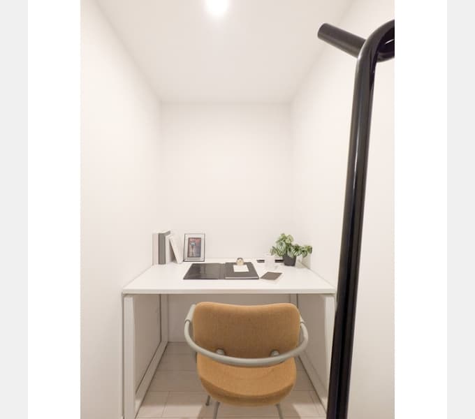 Room image 11
