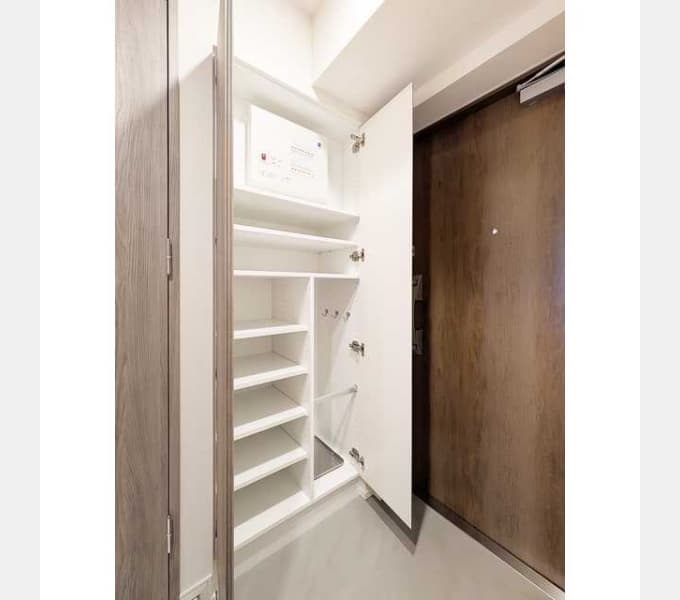 Room image 13