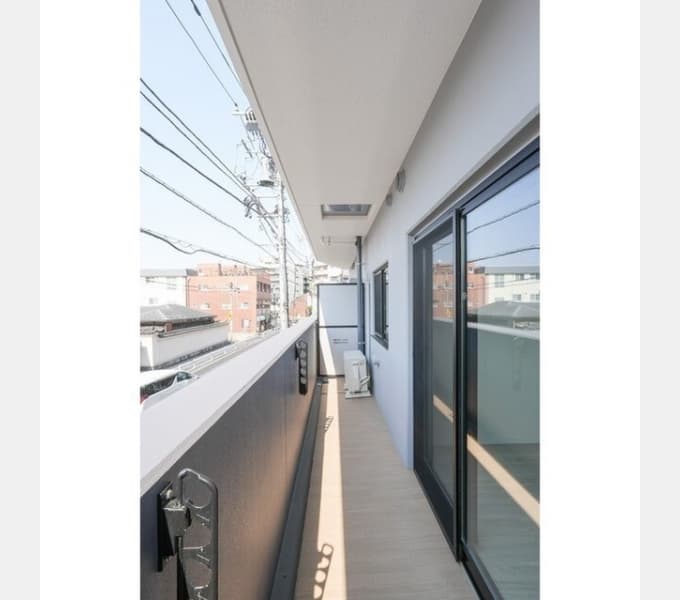 Room image 10