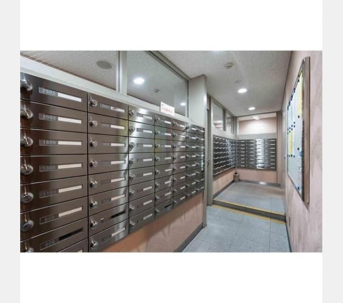 Room image 10