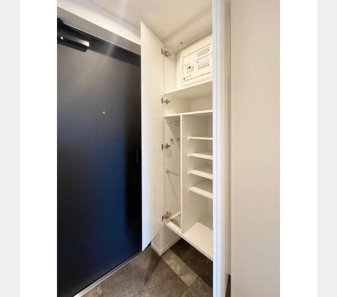 Room image 13