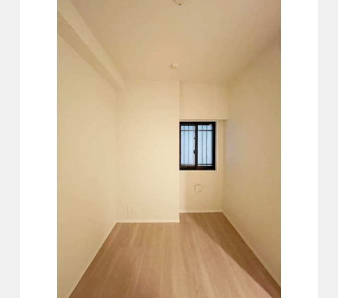 Room image 15