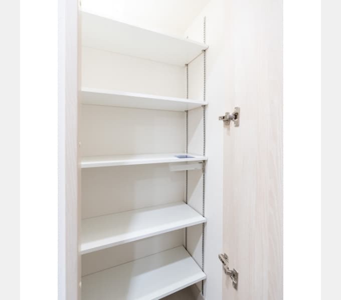 Room image 13
