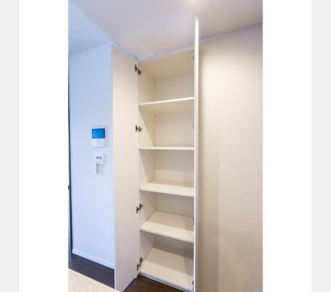 Room image 15